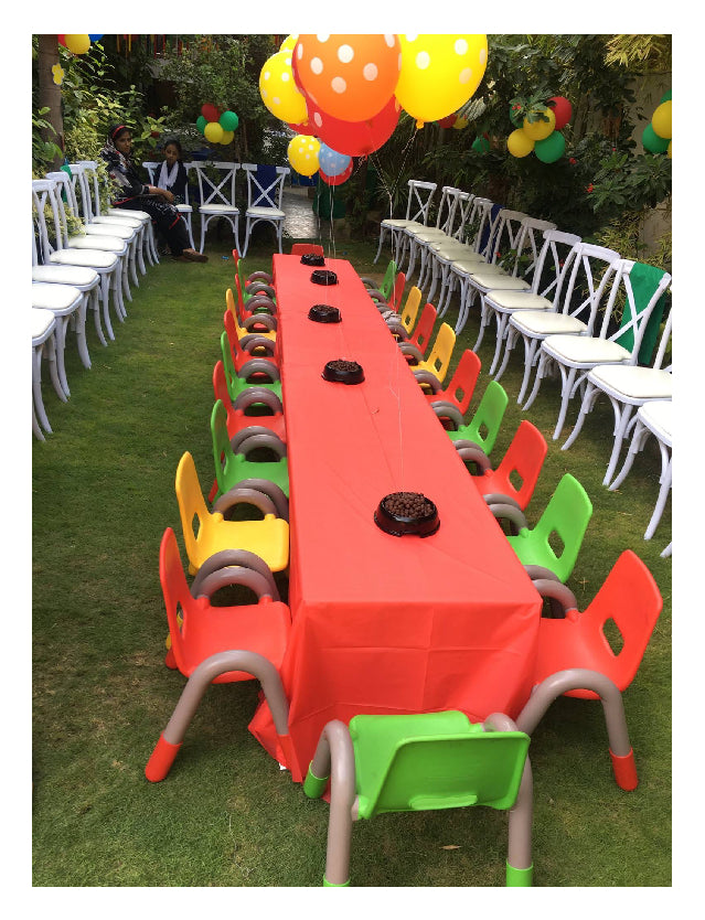 Plastic Chairs for Rental with Tables